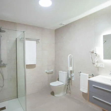 بيت ضيافة Agora Novelé